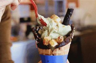 吃瓜娱乐黑色冰激凌,揭秘吃瓜娱乐背后的冰火两重天